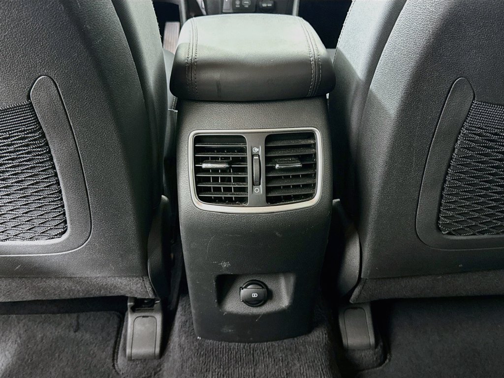 Used 2019 Hyundai Tucson Sport FWD image 26