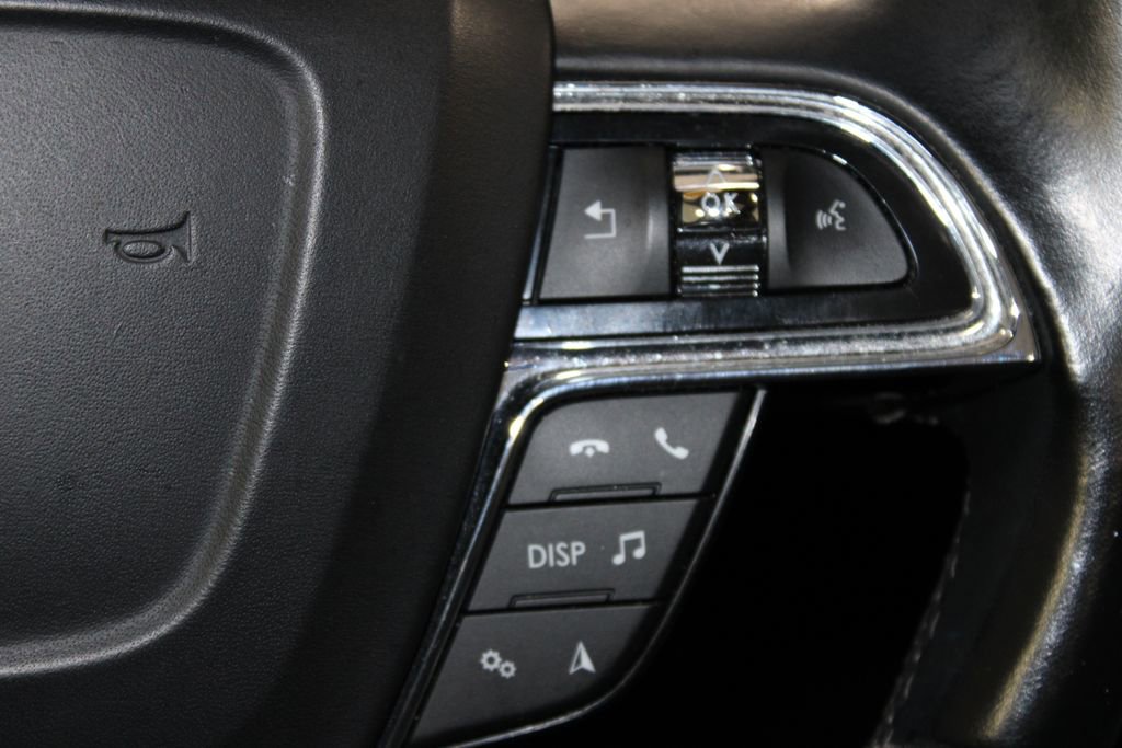 Used 2021 Lincoln Nautilus Reserve w/ Equipment Group 201A image 39