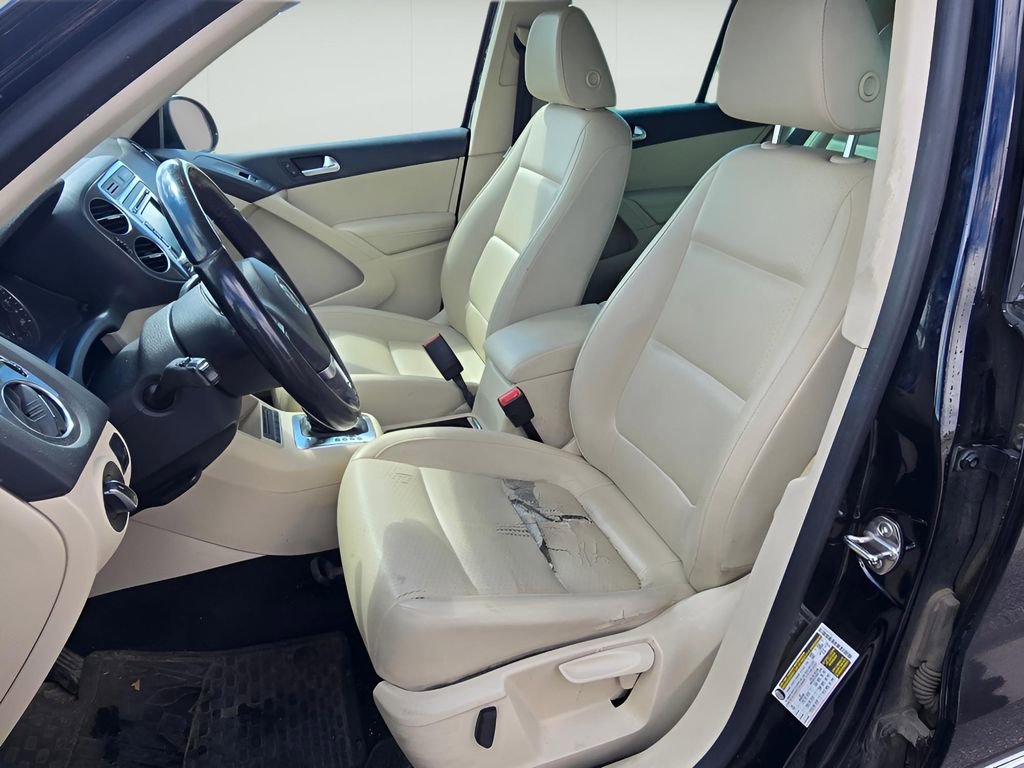 Used 2013 Volkswagen Tiguan SE AWD/4WD image 10