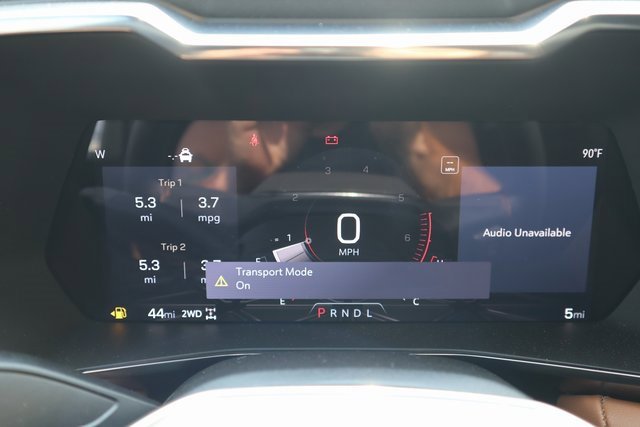 New 2025 GMC Canyon AT4 w/ Nightfall Edition image 15