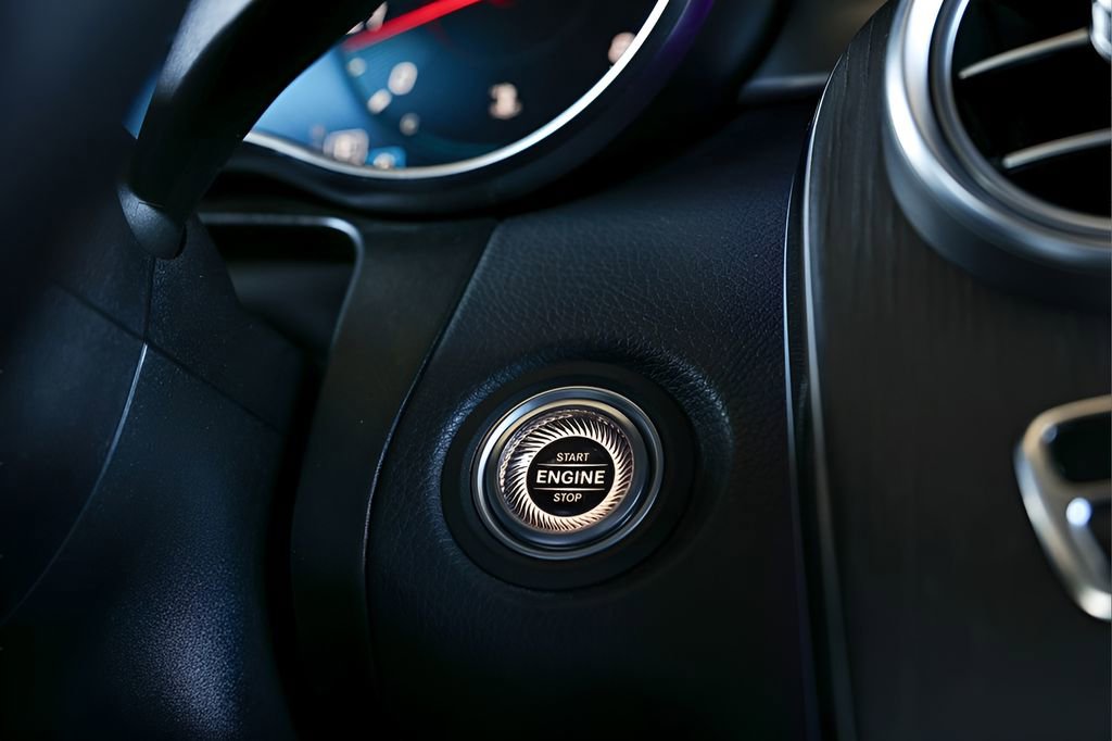 Used 2022 Mercedes-Benz GLC 300 4MATIC Coupe image 23