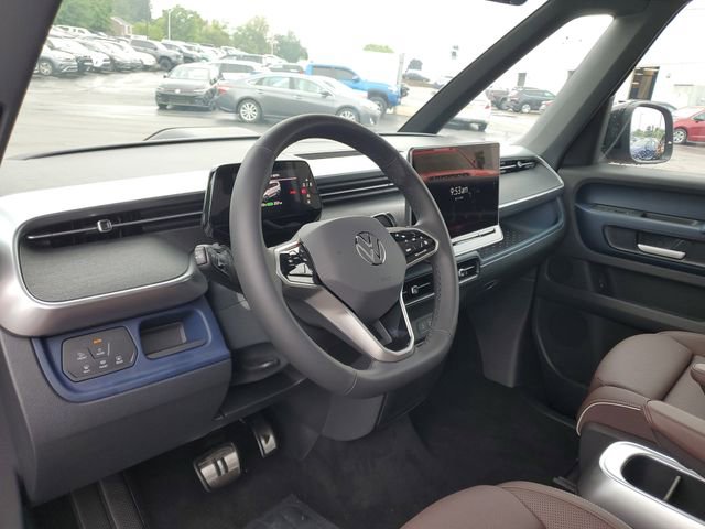 New 2025 Volkswagen ID. Buzz Pro S Plus image 13