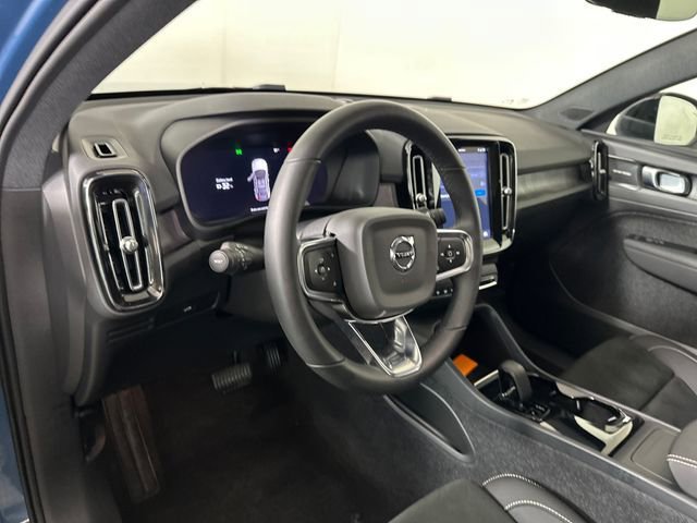 Used 2023 Volvo C40 P8 Recharge Ultimate AWD/4WD image 13