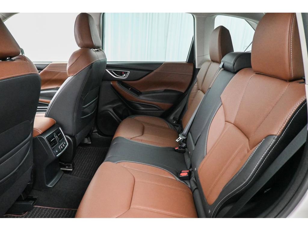 Used 2023 Subaru Forester Touring image 20