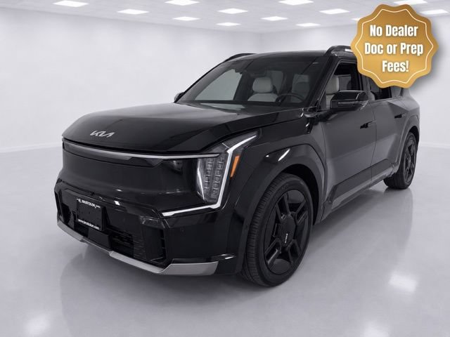 Used 2024 Kia EV9 GT-Line AWD/4WD image 3