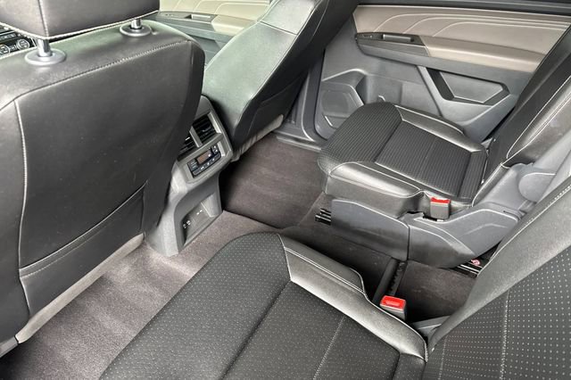 Used 2022 Volkswagen Atlas SE image 12