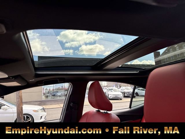 Used 2025 Toyota Camry XSE image 21