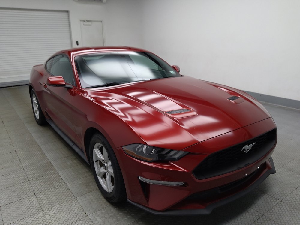 Used 2018 Ford Mustang Coupe RWD image 13