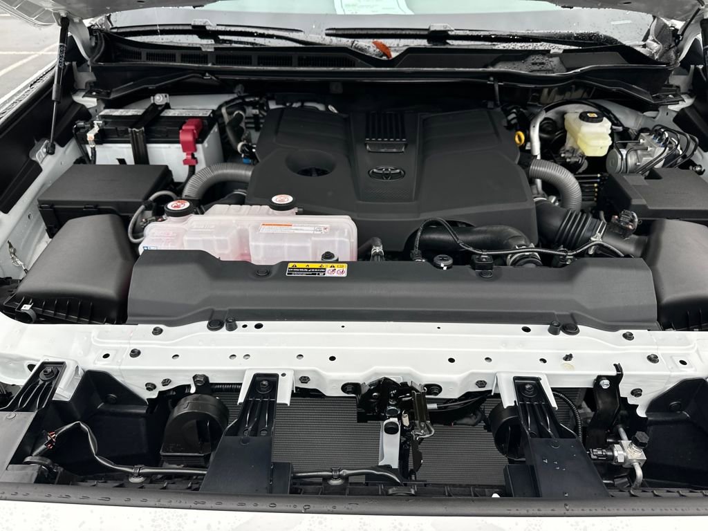New 2026 Toyota Tundra SR5 image 28