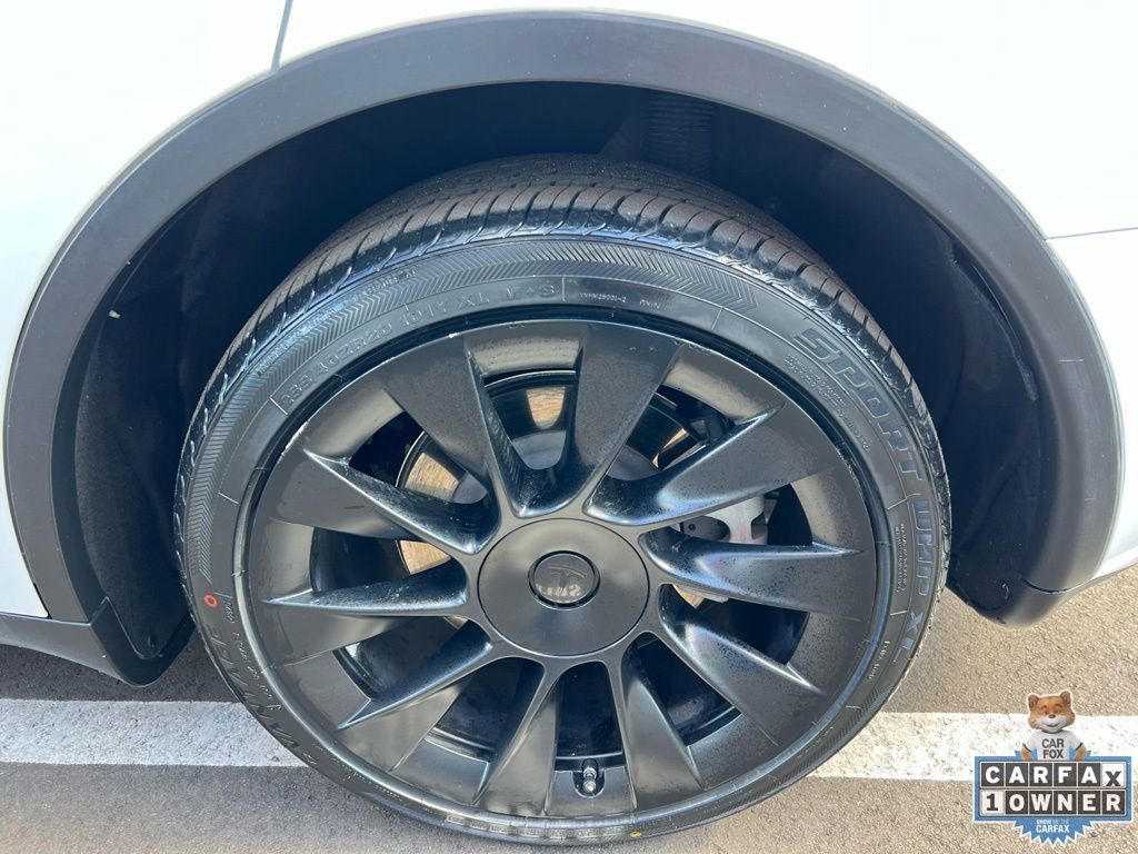 Used 2023 Tesla Model Y Long Range image 13