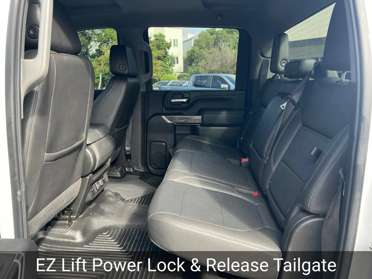 Certified 2021 Chevrolet Silverado 3500 LTZ w/ Gooseneck/5TH Wheel Package AWD/4WD image 21