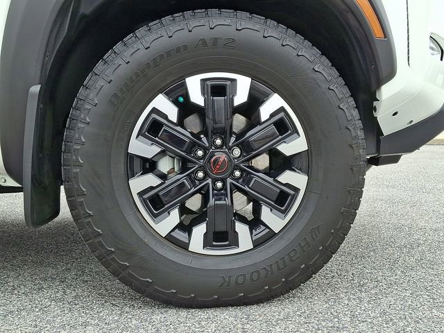 Used 2024 Nissan Frontier PRO-4X w/ Off-Road Protection Package image 11