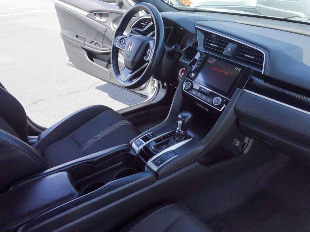 Used 2019 Honda Civic Sport image 14