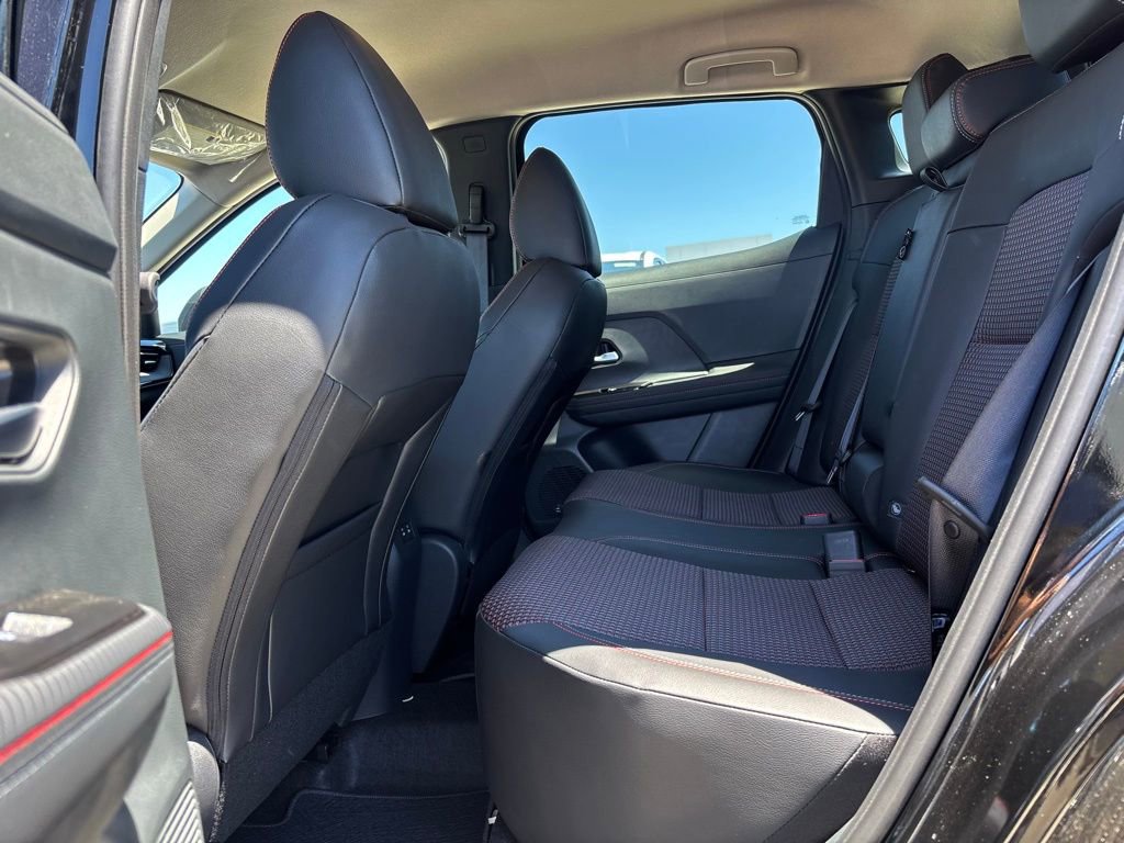 New 2025 Nissan Kicks SR image 22