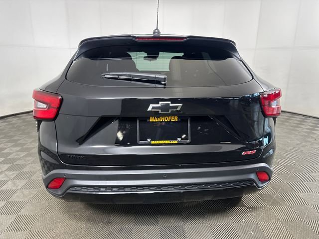 Used 2026 Chevrolet Trax RS w/ Driver Confidence Package FWD image 4