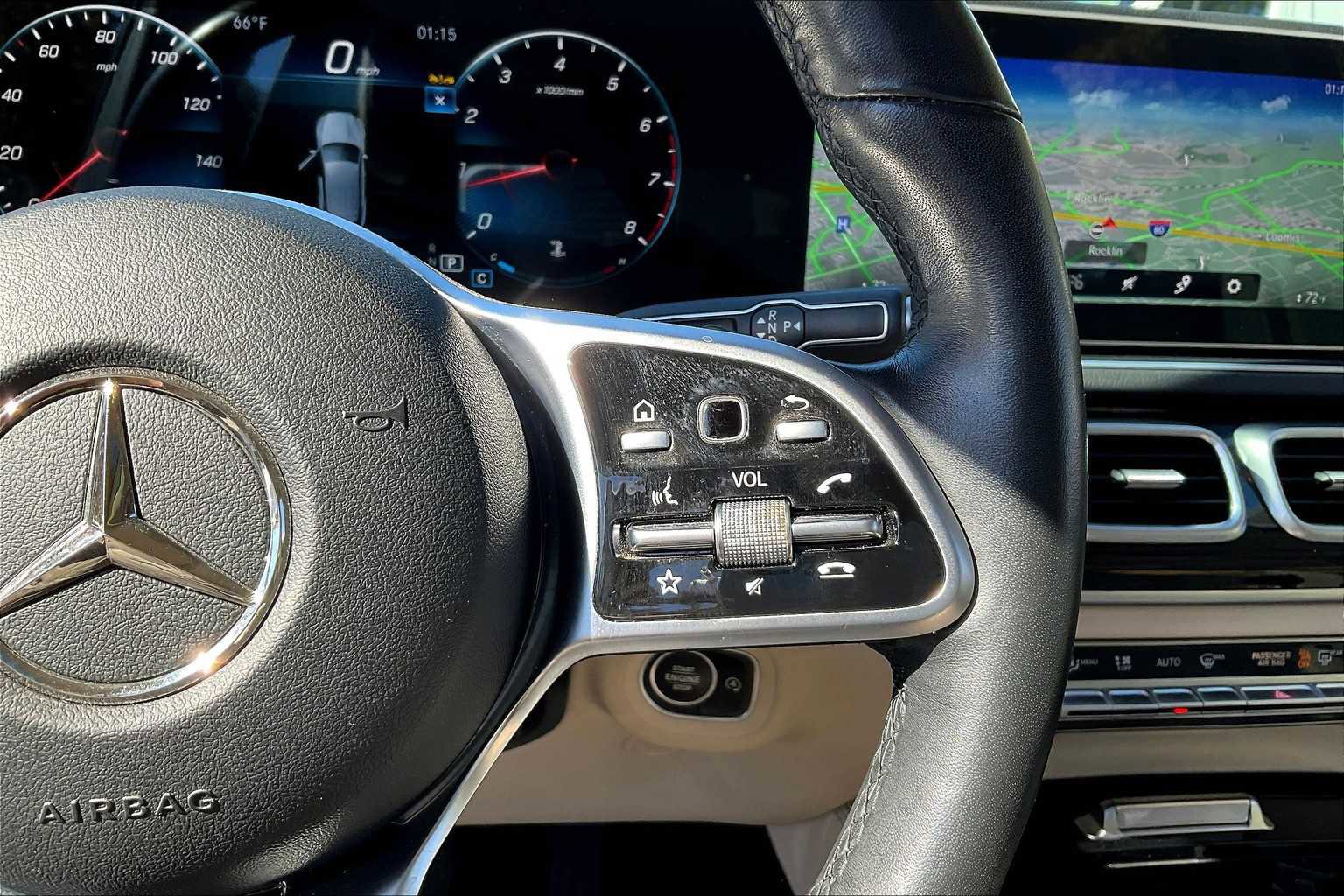 Used 2022 Mercedes-Benz GLE 350 4MATIC image 22