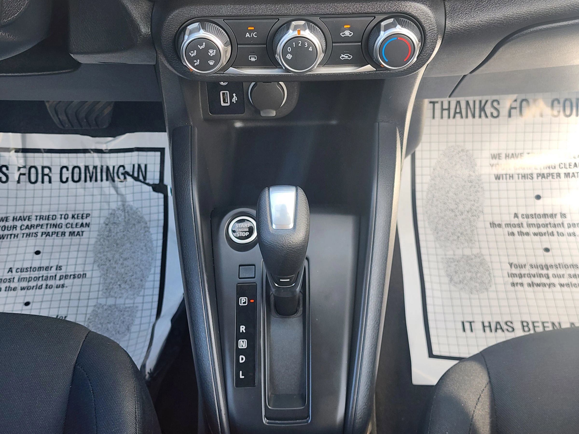 Used 2024 Nissan Kicks S image 17