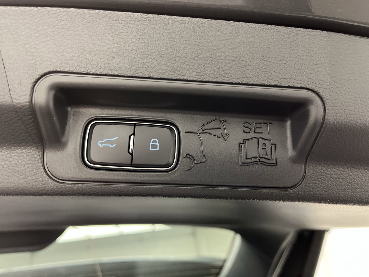 New 2026 Ford Explorer Tremor w/ Tremor Ultimate Package AWD/4WD image 35