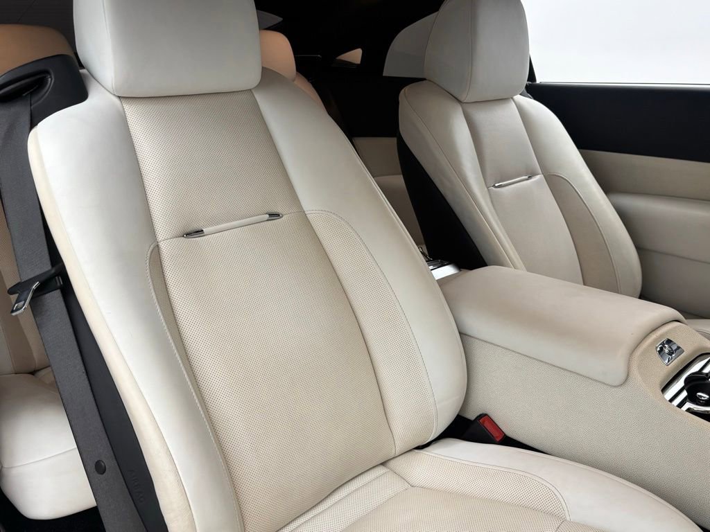 Used 2016 Rolls-Royce Wraith RWD image 56