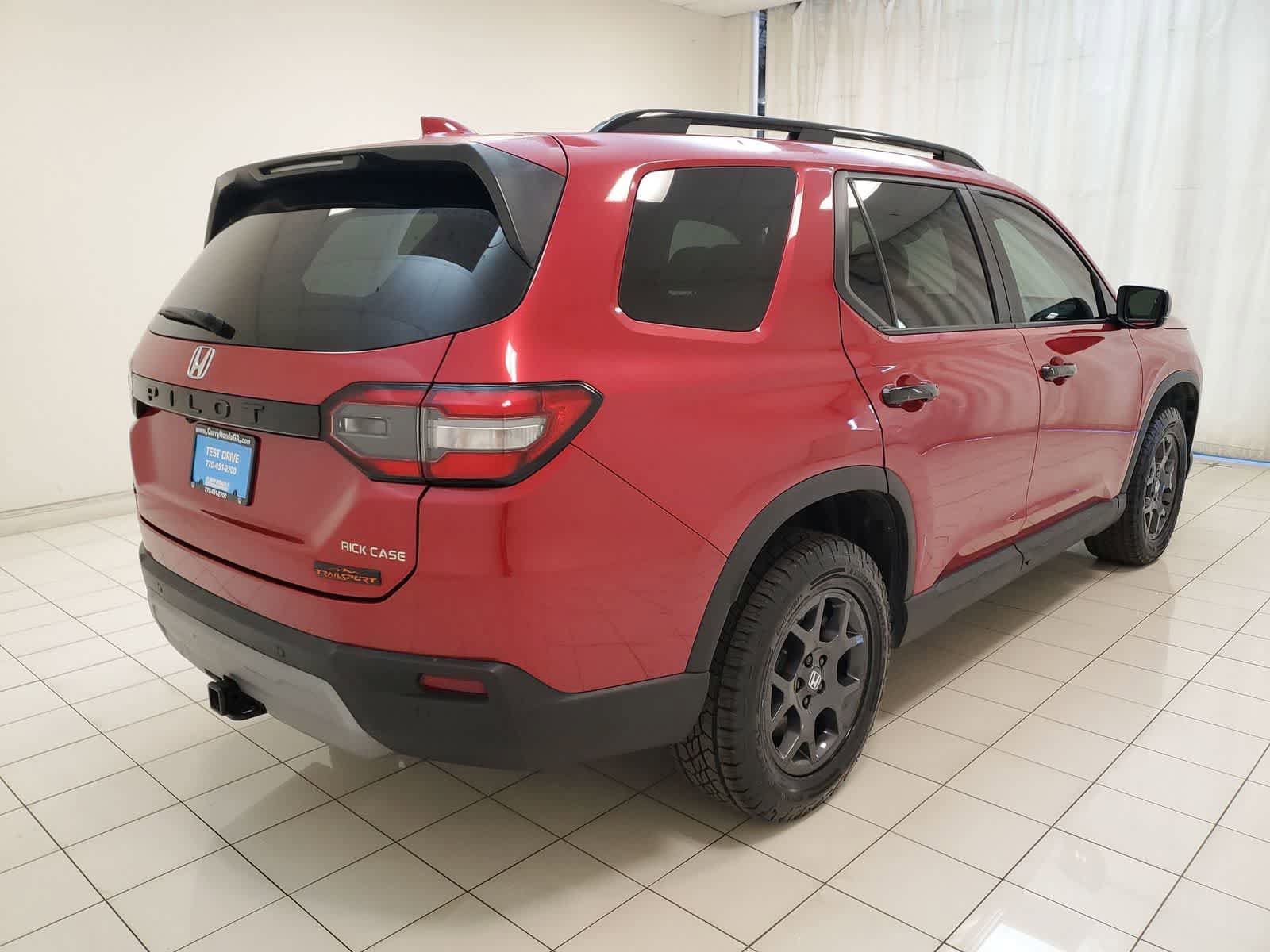 Certified 2023 Honda Pilot TrailSport image 29