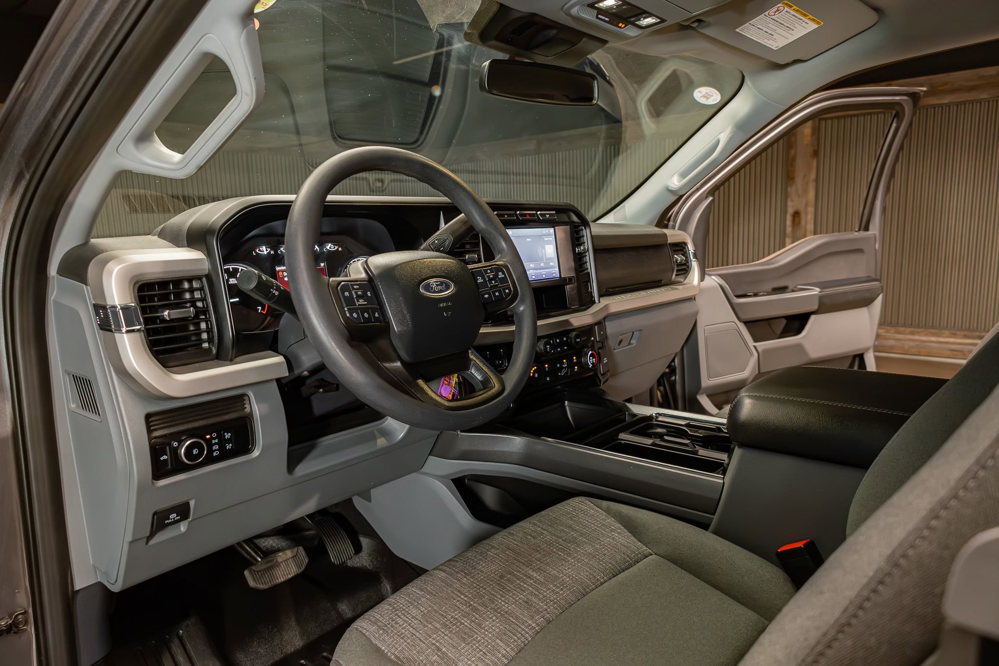 Used 2023 Ford F250 XLT w/ 360-Degree Camera Package AWD/4WD image 12