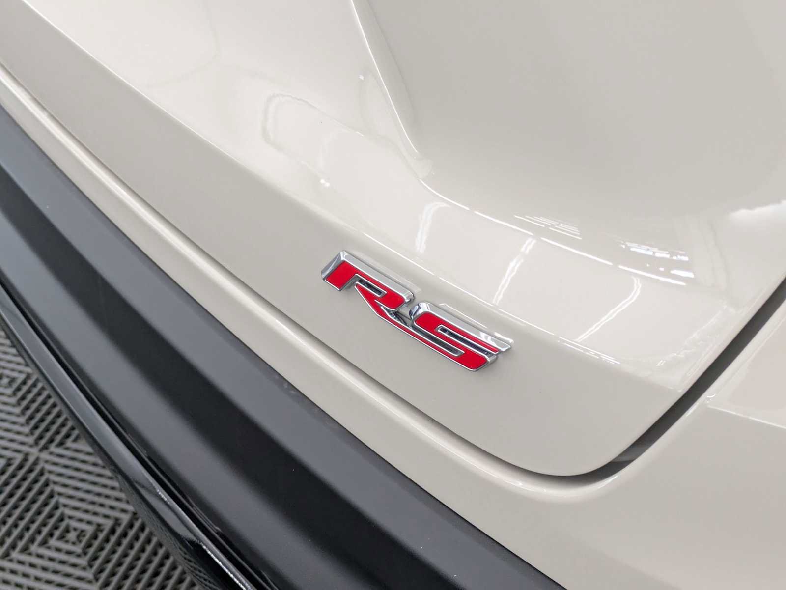 New 2026 Chevrolet Trax RS w/ Sunroof Package FWD image 11