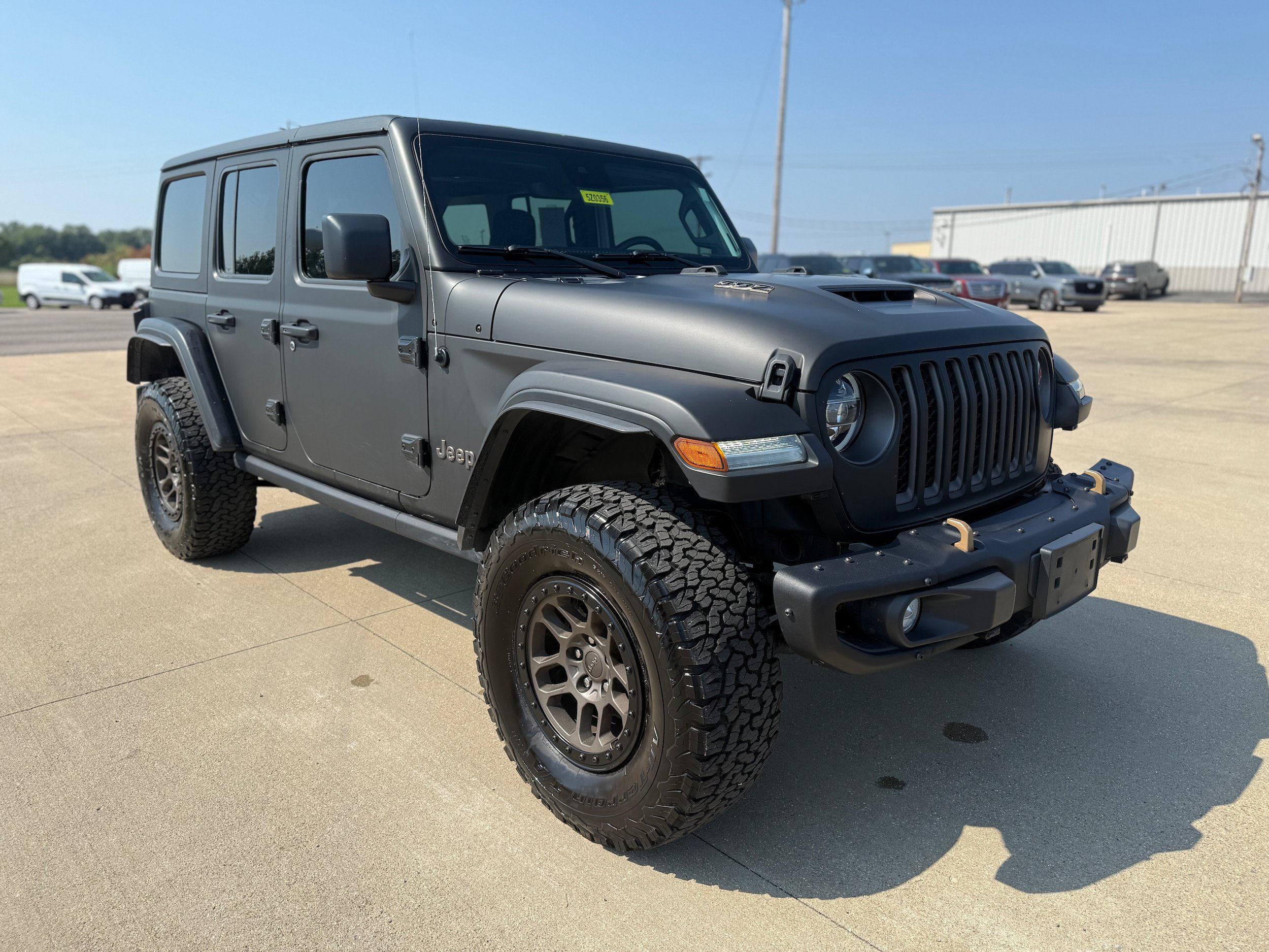 Used 2021 Jeep Wrangler Unlimited Rubicon w/ Xtreme Recon 35" Tire Package AWD/4WD image 3