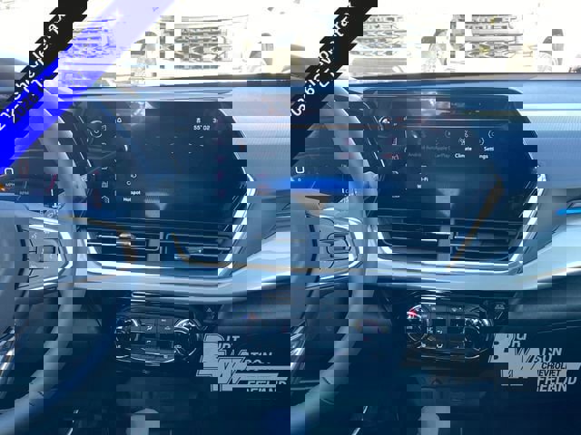 New 2026 Chevrolet Trax LT w/ Driver Confidence Package image 19