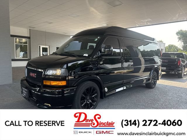 Used 2020 GMC Savana 2500 Extended w/ Enhanced Convenience Package RWD image 1