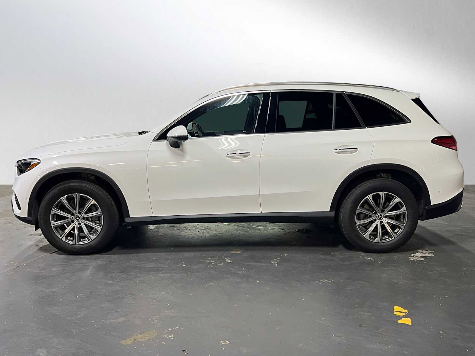 Used 2026 Mercedes-Benz GLC 300 4MATIC image 6
