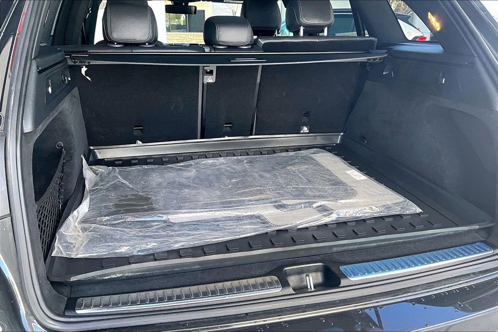 Used 2020 Mercedes-Benz GLC 300 4MATIC image 24