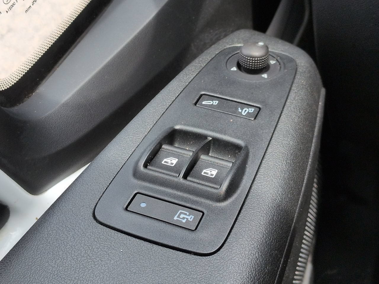 Used 2025 RAM ProMaster 3500 w/ Convenience Group FWD image 22