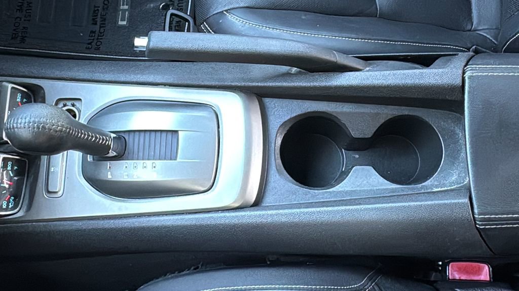 Used 2010 Chevrolet Camaro SS image 16