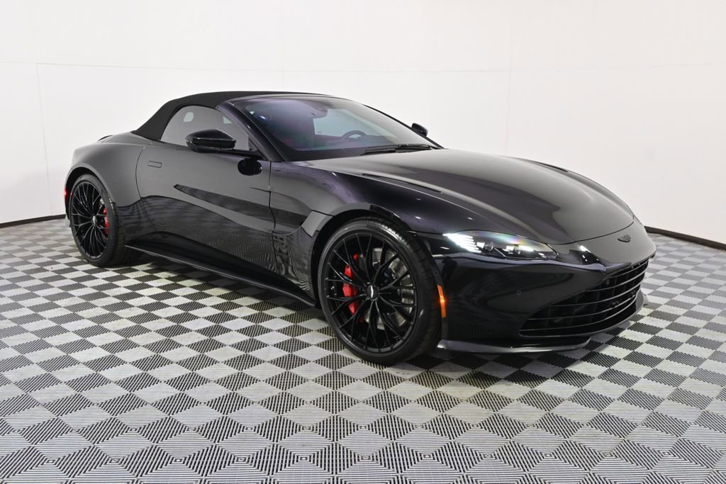 Used 2023 Aston Martin V8 Vantage Roadster RWD image 8