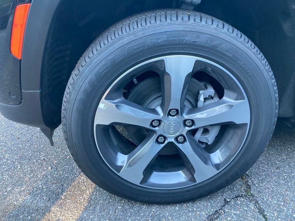 New 2024 Jeep Grand Cherokee Limited 4xe w/ Luxury Tech Group II image 27