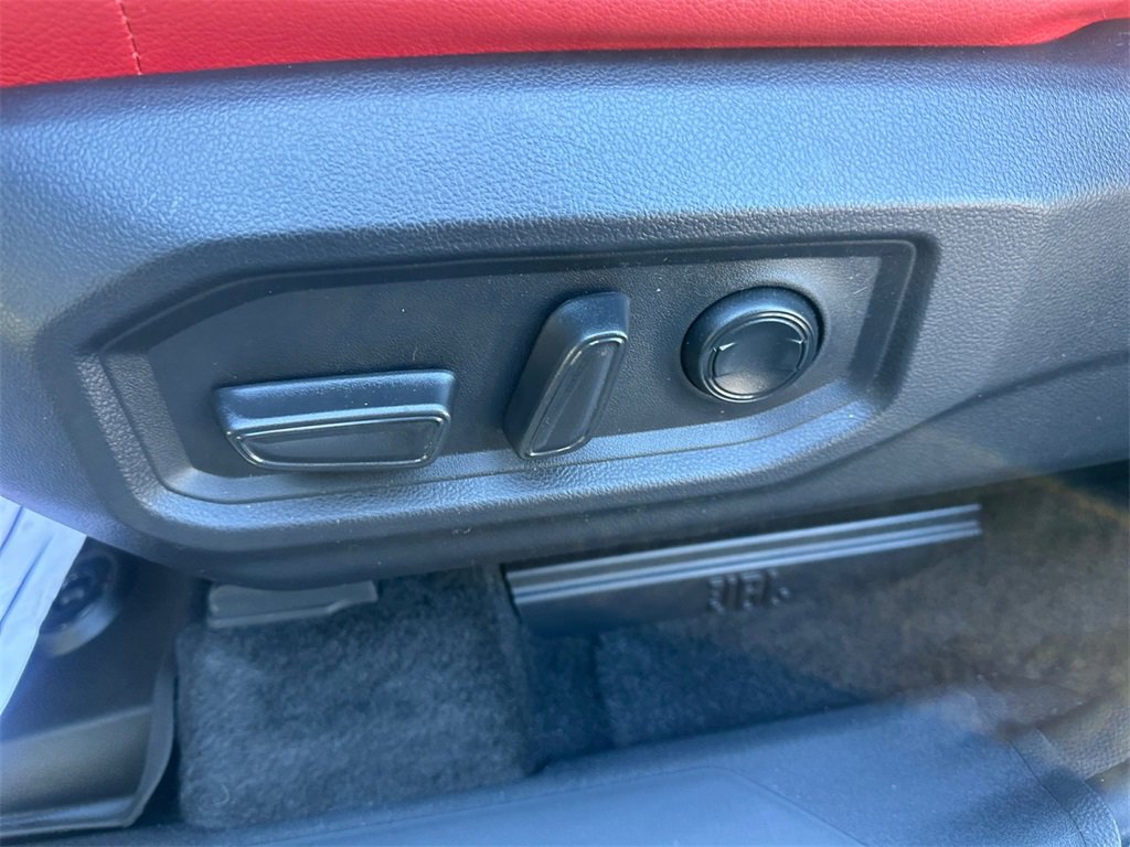 Used 2025 Toyota Sequoia TRD Pro image 31