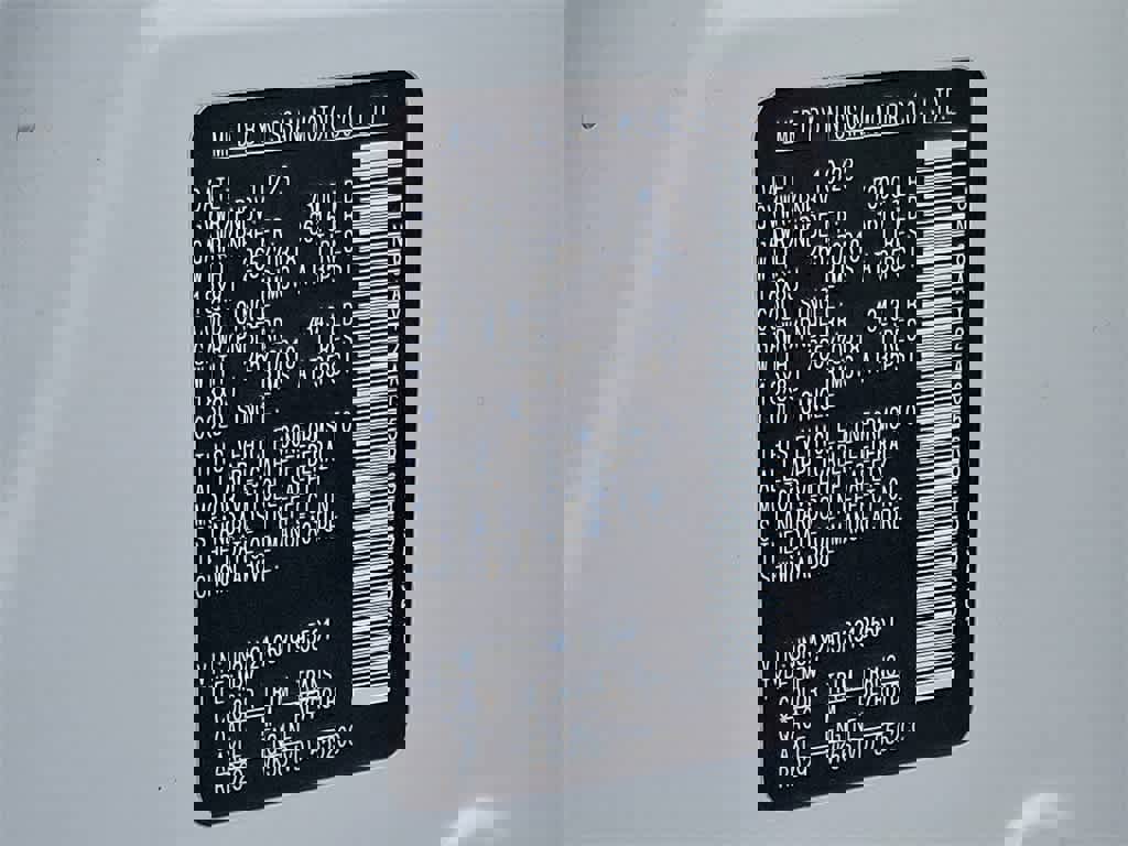 Used 2024 Nissan Armada SV image 30