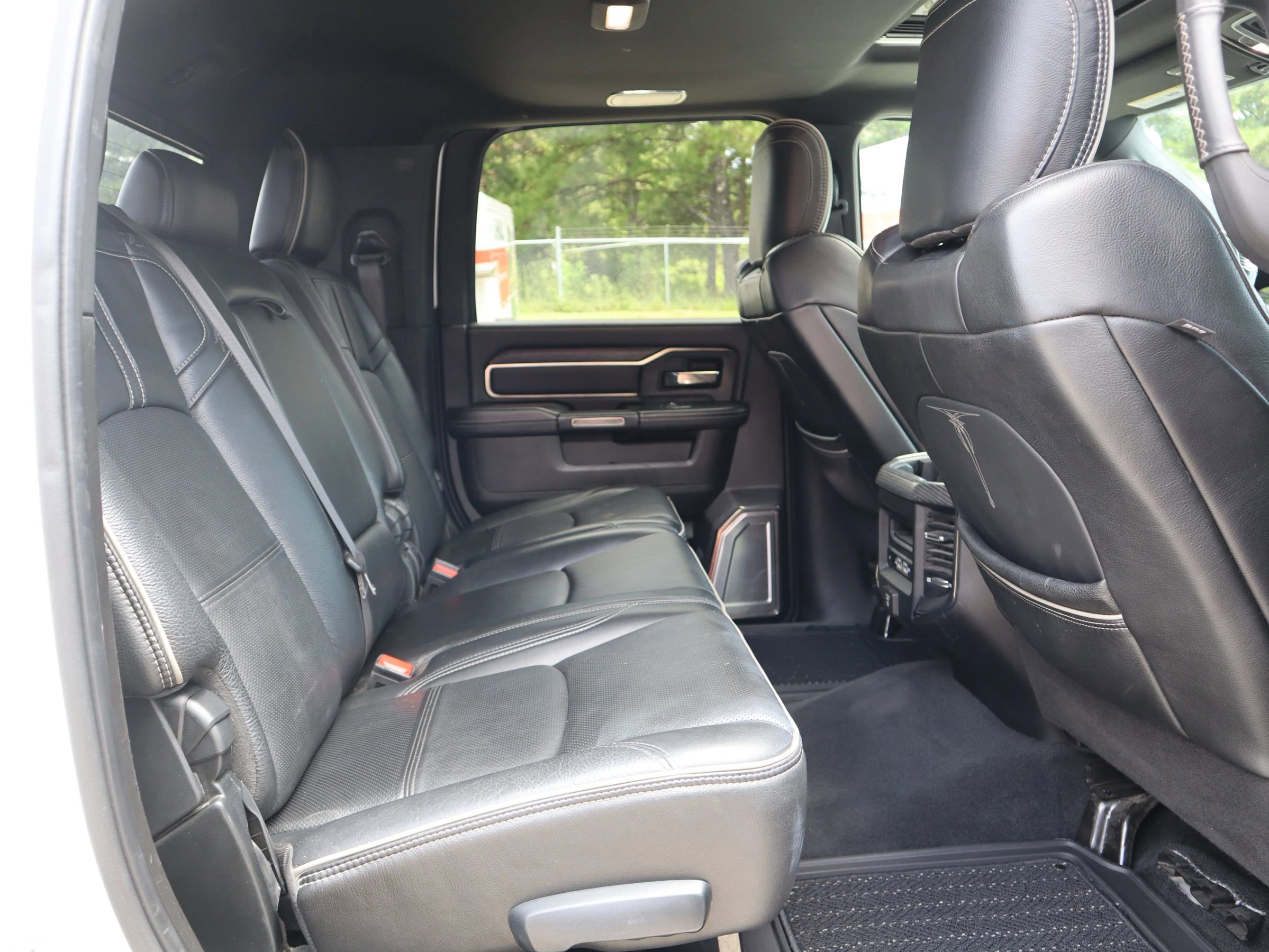 Used 2019 RAM 2500 Limited image 14