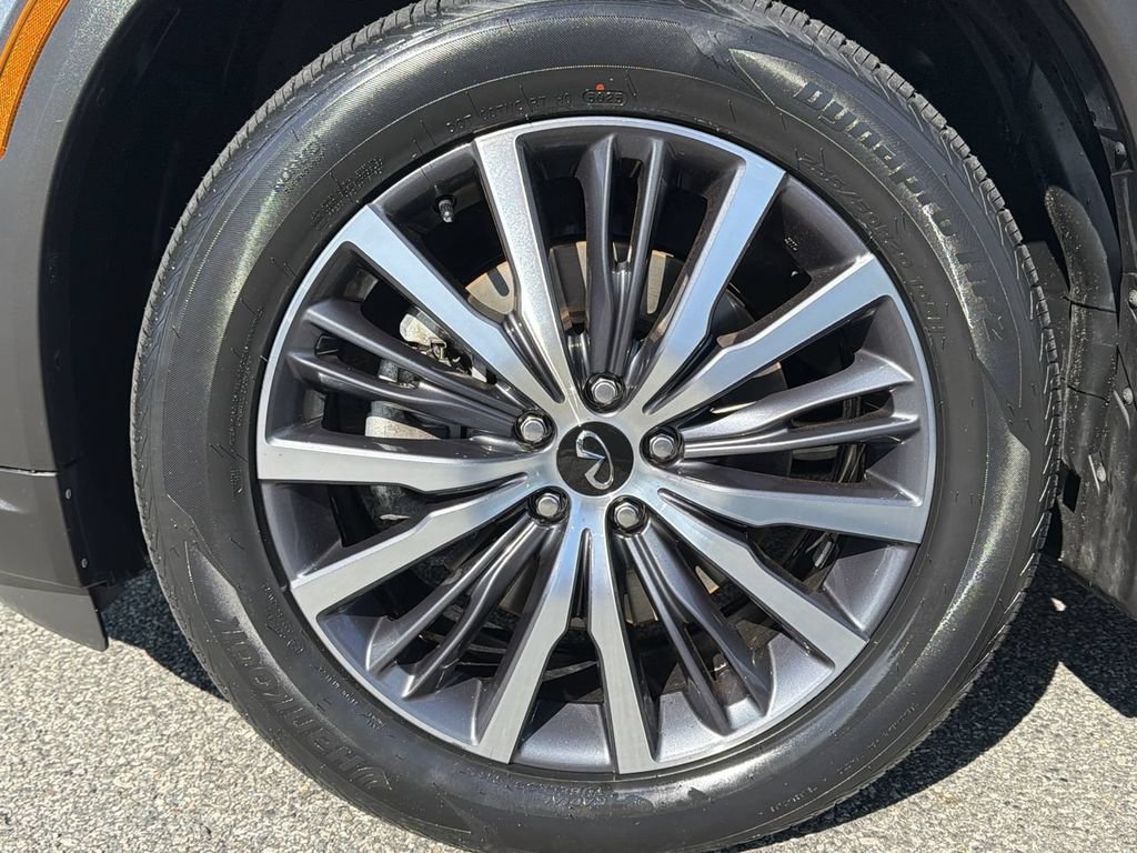 Certified 2023 INFINITI QX60 Sensory w/ Vision Package AWD/4WD image 10