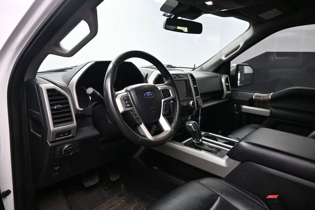 Used 2019 Ford F150 Lariat w/ Equipment Group 502A Luxury AWD/4WD image 13