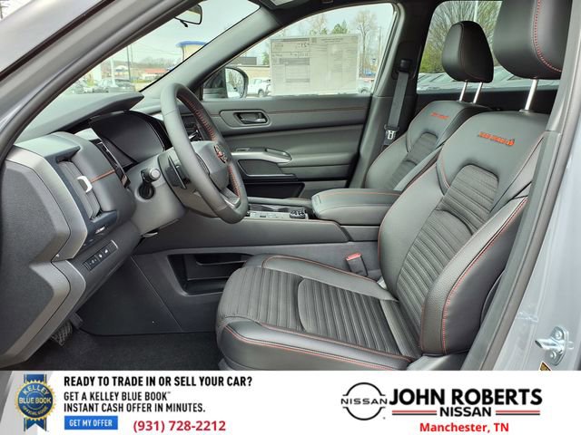 New 2026 Nissan Pathfinder Rock Creek image 3