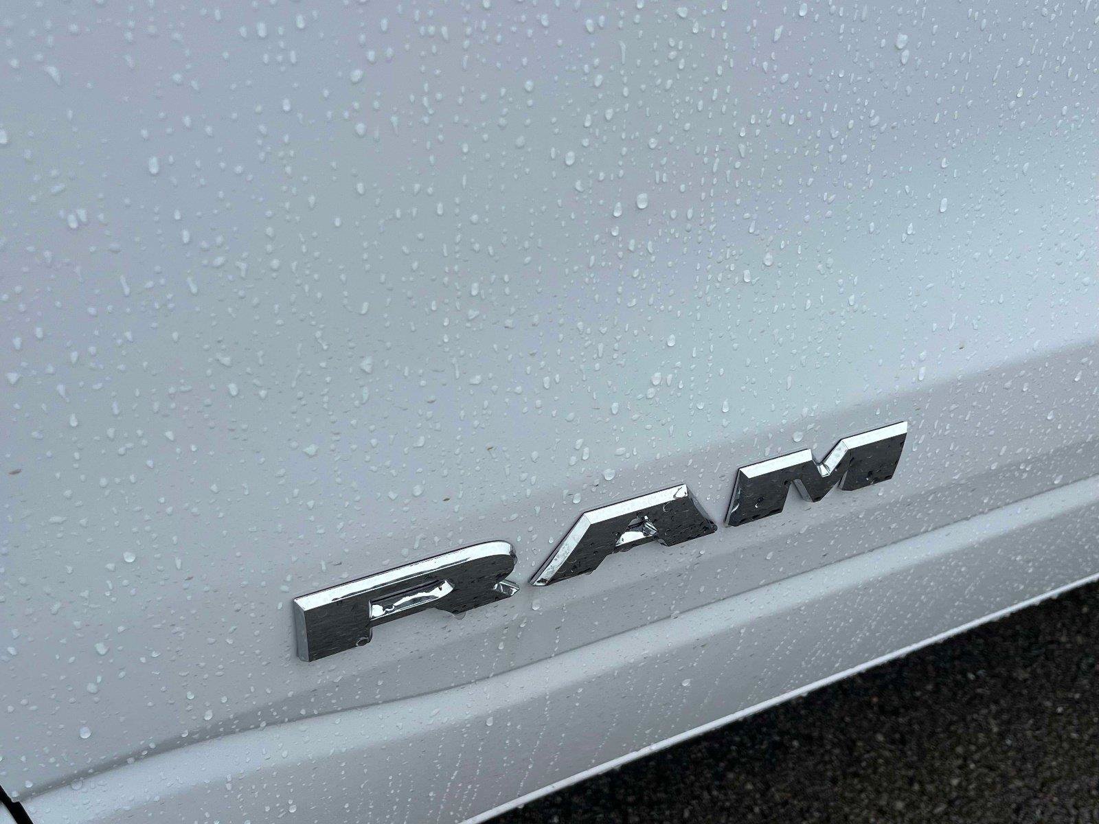 New 2026 RAM 1500 Big Horn AWD/4WD image 11