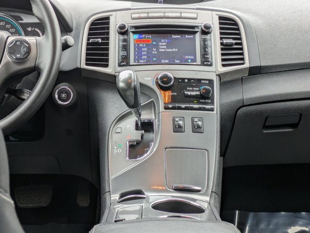 Used 2014 Toyota Venza XLE AWD/4WD image 16