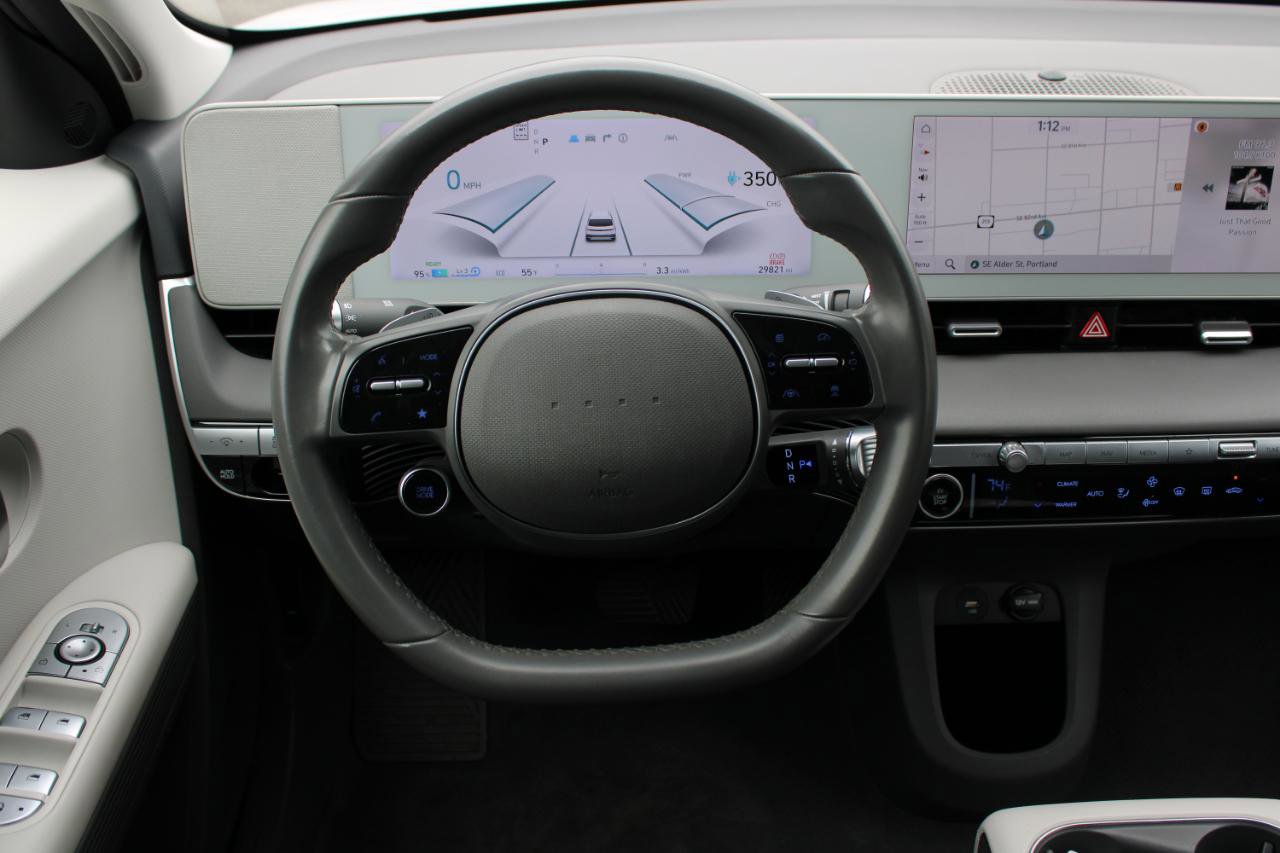 Used 2024 Hyundai Ioniq 5 SE RWD image 8