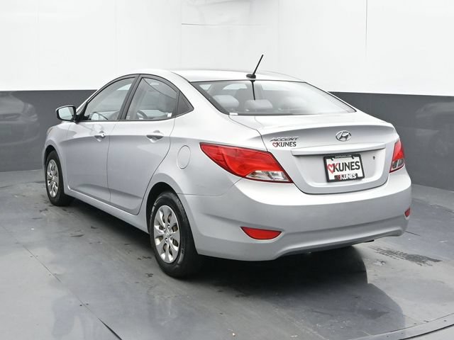 Used 2016 Hyundai Accent SE FWD image 10