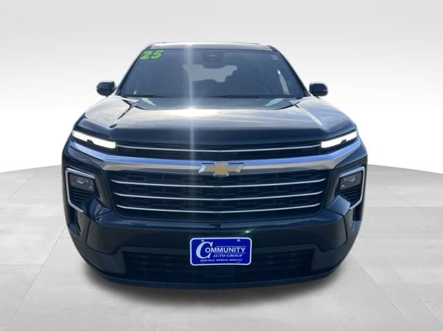 Certified 2025 Chevrolet Traverse LT video 3