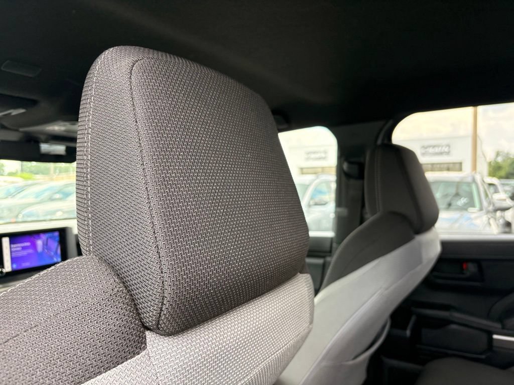 Used 2025 Toyota 4Runner TRD Sport AWD/4WD image 25