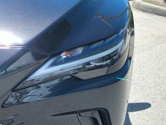 Certified 2024 Lexus RX 350 FWD w/ Technology Package image 10