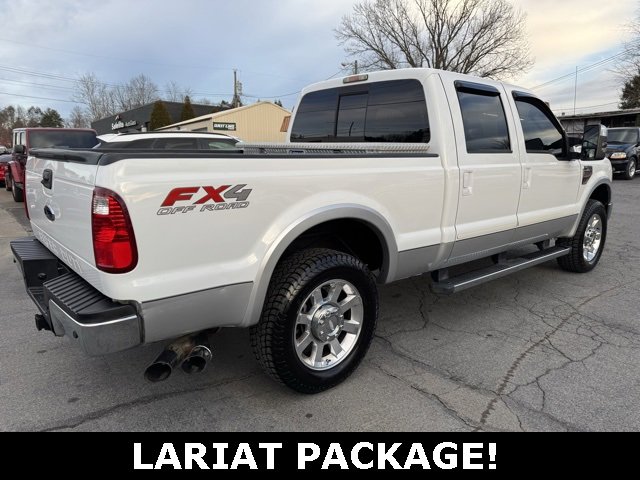 Used 2010 Ford F250 Lariat image 2