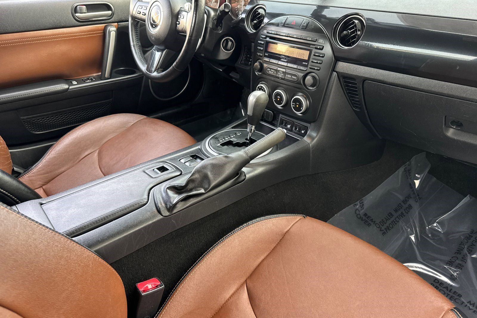 Used 2015 MAZDA MX-5 Miata Grand Touring w/ Premium Package image 28